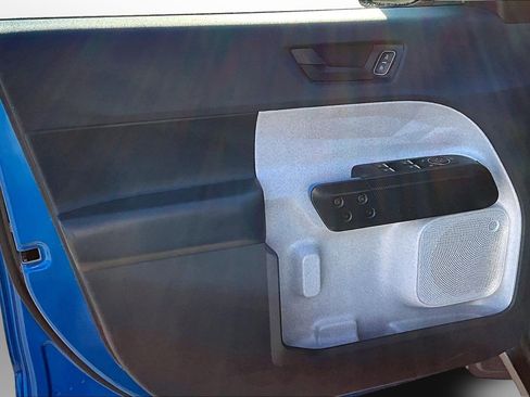 Used 2025 Ford Maverick XLT w/ XLT Luxury Package image 25