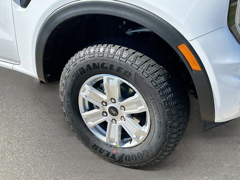 New 2025 Ford Ranger XL image 18