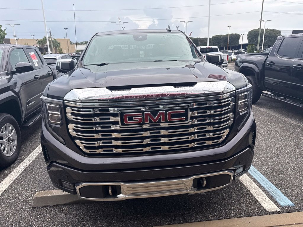 Used 2022 GMC Sierra 1500 Denali w/ Denali Reserve Package RWD image 8
