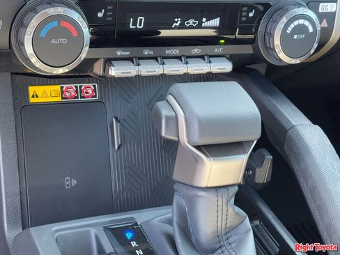 Certified 2026 Toyota Tacoma SR5 image 27