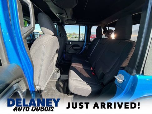 Used 2023 Jeep Wrangler Sport S image 28