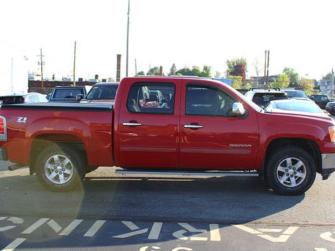 Used 2012 GMC Sierra 1500 SLE w/ Power Tech Package AWD/4WD image 3