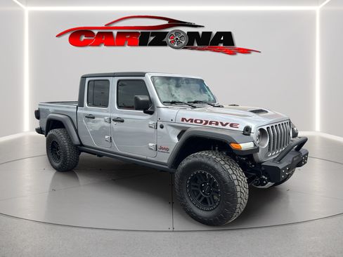 Used 2021 Jeep Gladiator Mojave AWD/4WD image 2