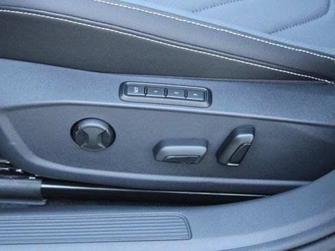 New 2026 Volkswagen Jetta SEL image 10