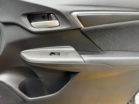 Used 2016 Honda Fit EX image 15