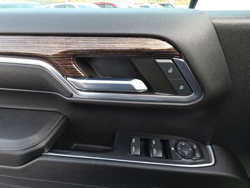 Used 2023 GMC Sierra 1500 Elevation image 14