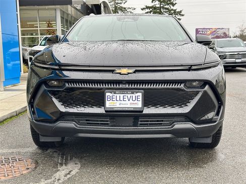 New 2026 Chevrolet Equinox EV LT image 8