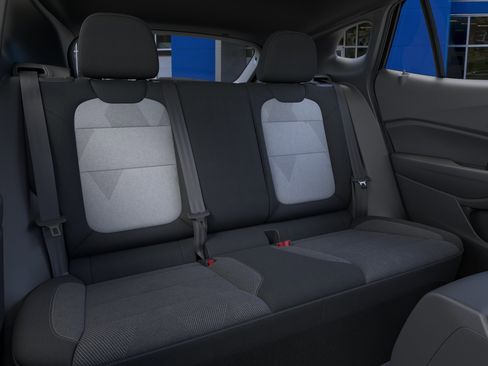 New 2026 Chevrolet Trax RS w/ Sunroof Package FWD image 41