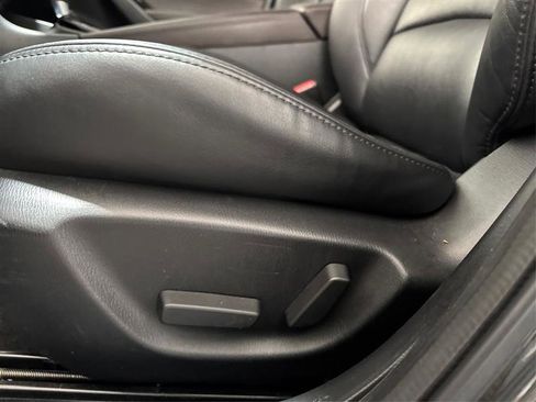 Used 2018 MAZDA MAZDA3 Touring image 17