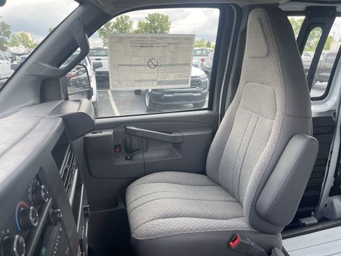 New 2025 Chevrolet Express 3500 Extended w/ Driver Convenience Package RWD image 66