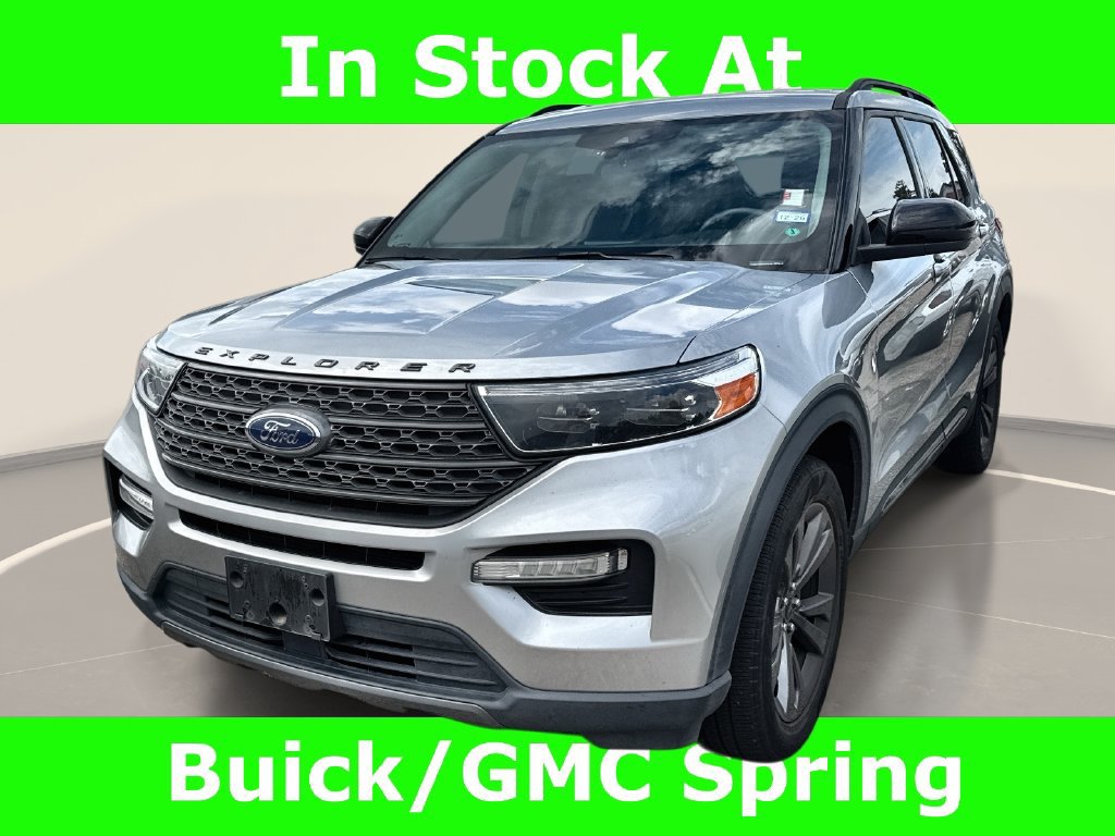 Used 2023 Ford Explorer XLT w/ Equipment Group 202A RWD image 1