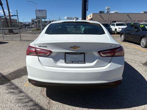 Used 2021 Chevrolet Malibu LT FWD image 5