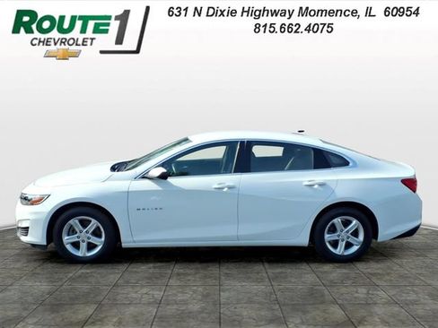 Used 2023 Chevrolet Malibu LS w/ Driver Confidence Package FWD image 2