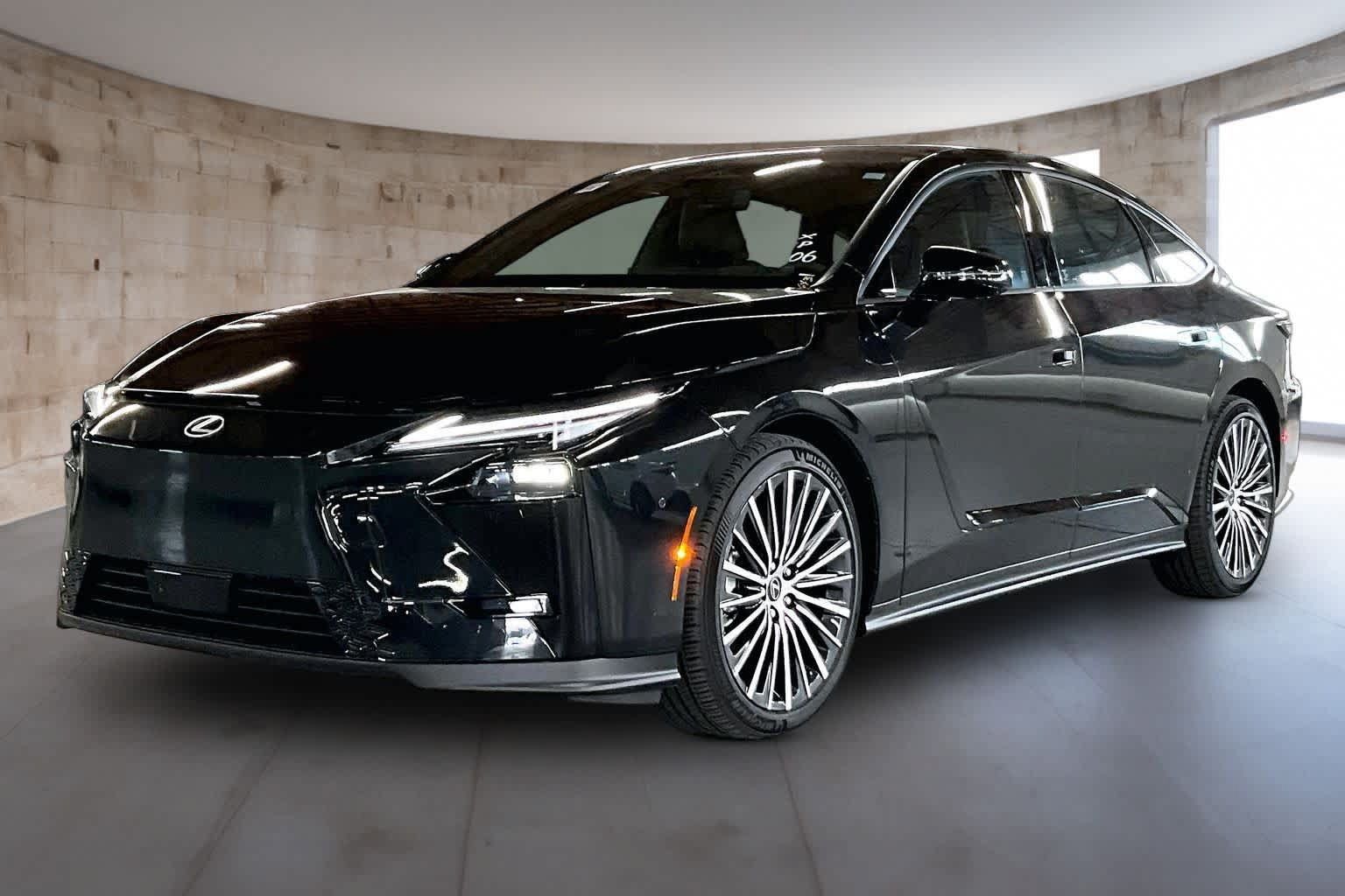 New 2026 Lexus ES 350e w/ Executive Package FWD image 2
