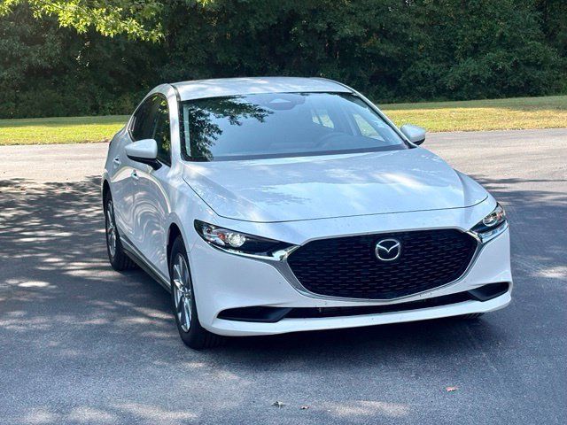 Used 2026 MAZDA MAZDA3 s FWD image 11