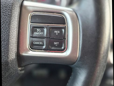 Used 2017 Dodge Journey Crossroad FWD image 30