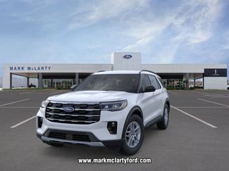 New 2026 Ford Explorer Active w/ Active Comfort Package RWD video 2