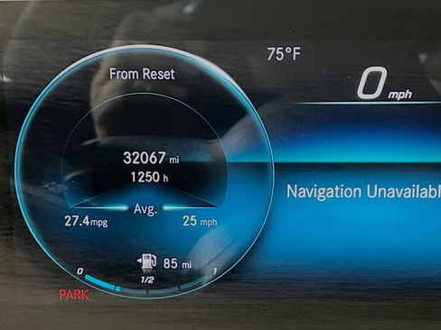 Used 2021 Mercedes-Benz CLA 250 image 22