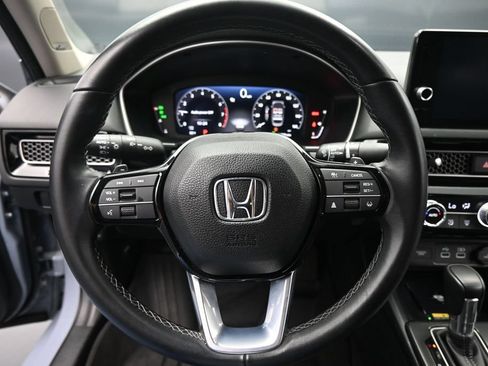 Used 2024 Honda Civic Touring image 15
