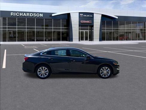 Used 2023 Chevrolet Malibu LT w/ Driver Confidence Package FWD image 7