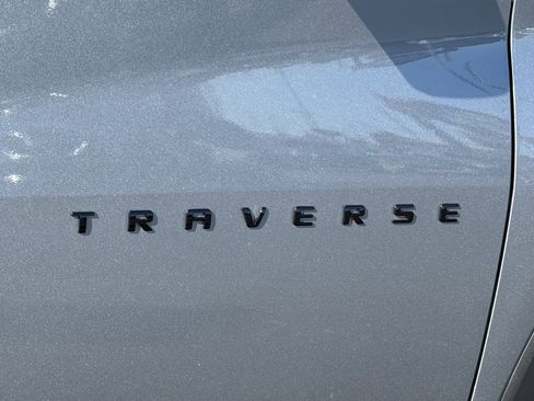 Used 2023 Chevrolet Traverse RS w/ LPO, Floor Liner Package image 46