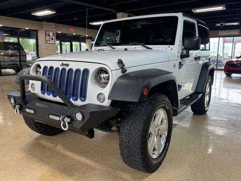 Used 2014 Jeep Wrangler Sport w/ Quick Order Package 24S AWD/4WD image 3