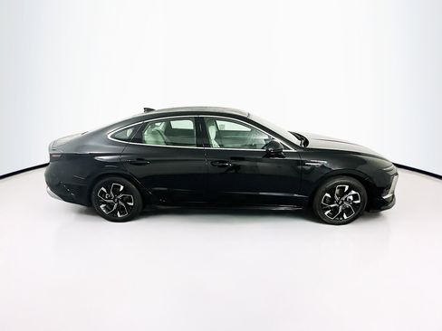 Used 2025 Hyundai Sonata SEL FWD image 10
