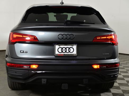Used 2023 Audi Q5 2.0T Premium Plus w/ Premium Plus Package image 10