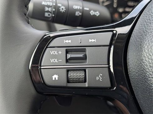 New 2025 Honda Pilot Touring image 25