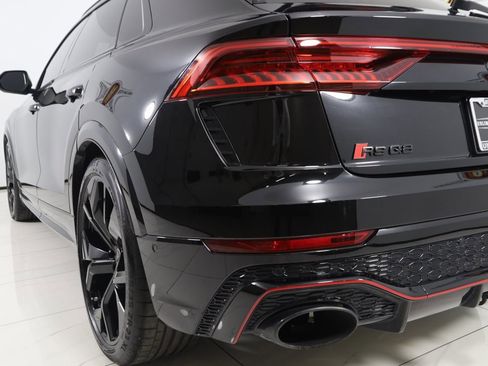 Used 2023 Audi RS Q8 image 32