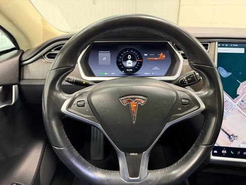 Used 2013 Tesla Model S image 19