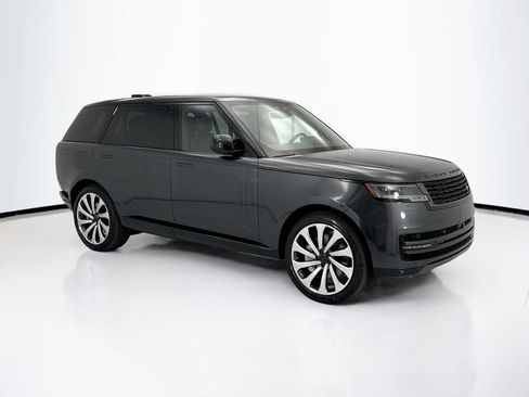 New 2026 Land Rover Range Rover Long Wheelbase SE AWD/4WD image 3