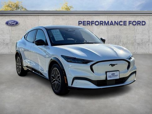 Used 2024 Ford Mustang Mach-E Premium image 4