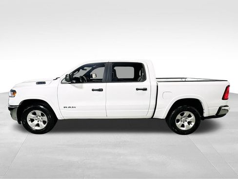 Used 2025 RAM 1500 Big Horn AWD/4WD image 6