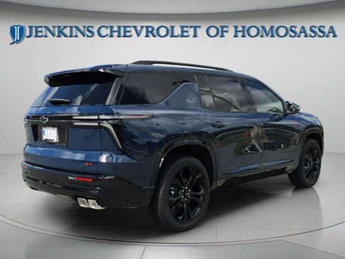 New 2027 Chevrolet Traverse RS FWD image 5