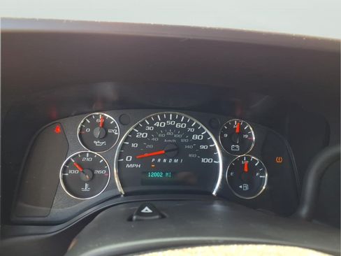 Used 2024 GMC Savana 2500 w/ Driver Convenience Package RWD image 20