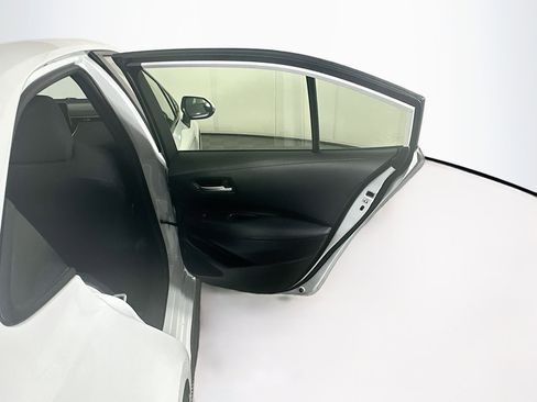 Used 2022 Toyota Corolla SE FWD image 27