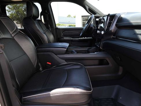 Used 2024 RAM 3500 Limited w/ Night Edition AWD/4WD image 42