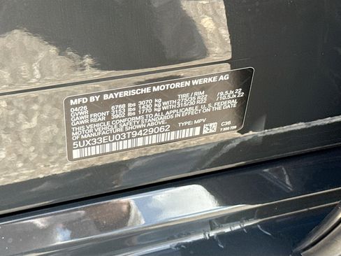 New 2026 BMW X5 M60i image 43