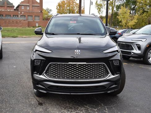 New 2026 Buick Encore GX Avenir w/ Avenir Technology Package image 2
