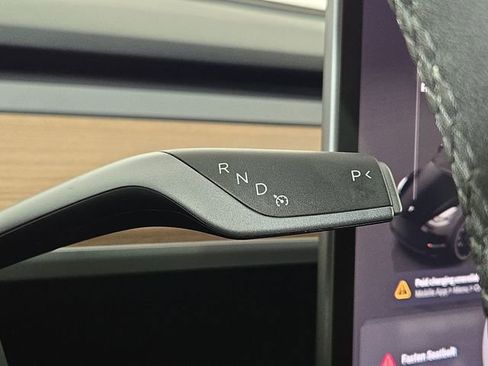 Used 2023 Tesla Model Y Performance image 20