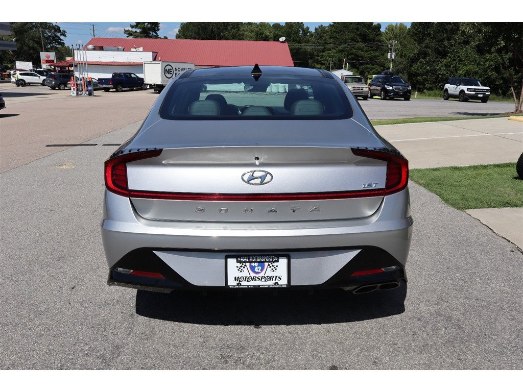 Used 2021 Hyundai Sonata SEL Plus w/ Tech Package FWD image 4