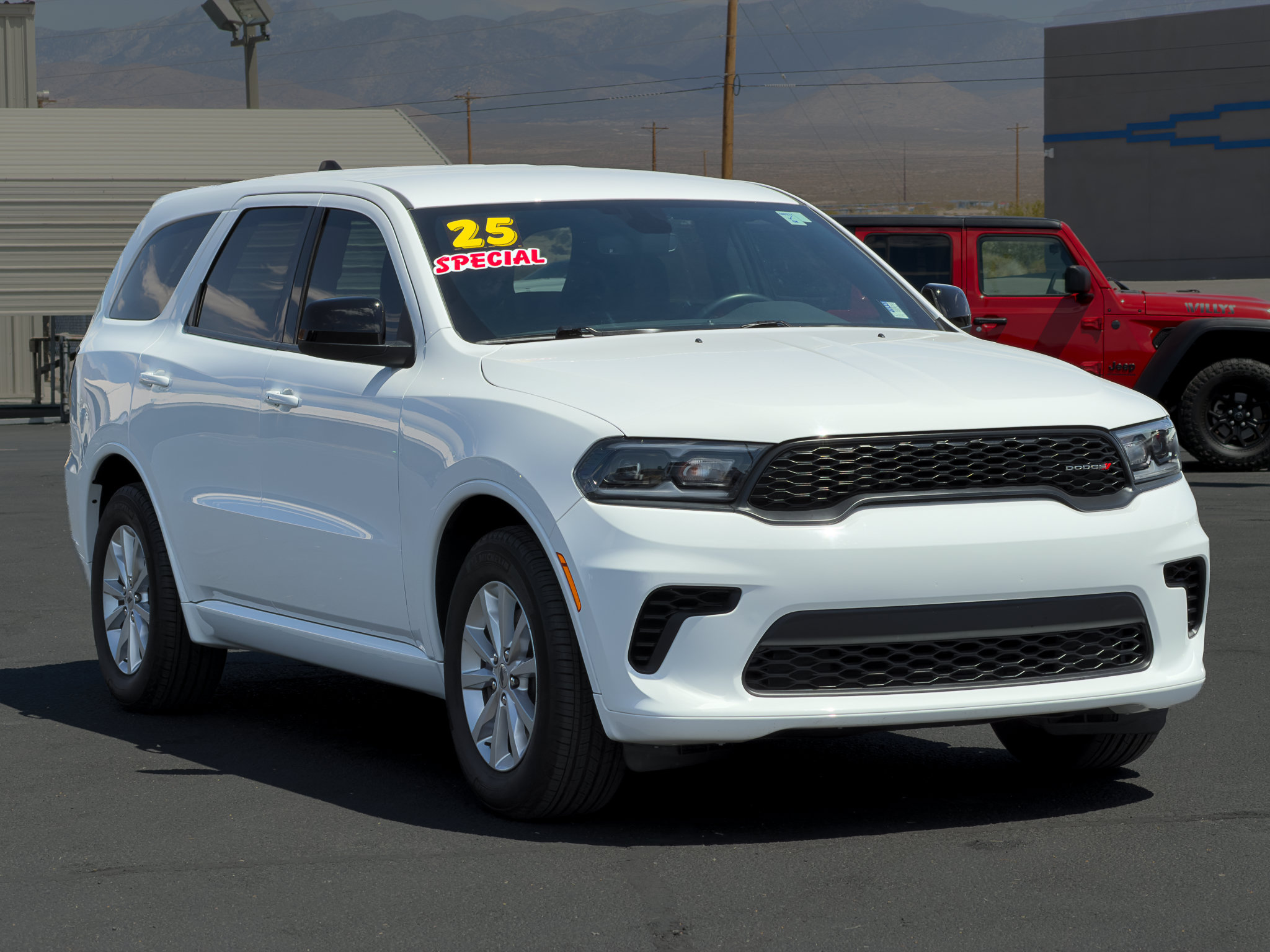 Used 2025 Dodge Durango GT RWD image 7