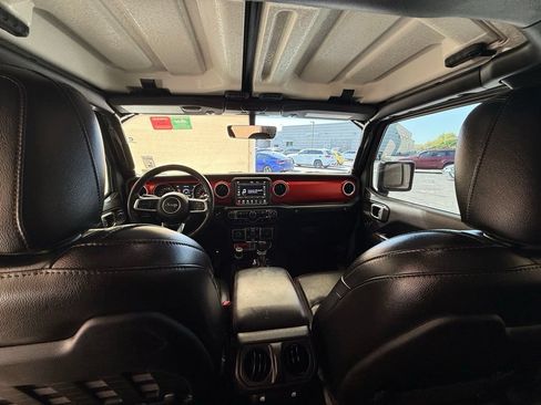 Used 2021 Jeep Wrangler Unlimited Rubicon AWD/4WD image 29
