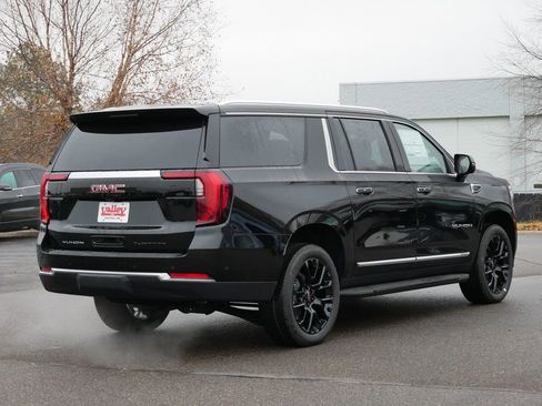 New 2026 GMC Yukon XL Elevation image 4