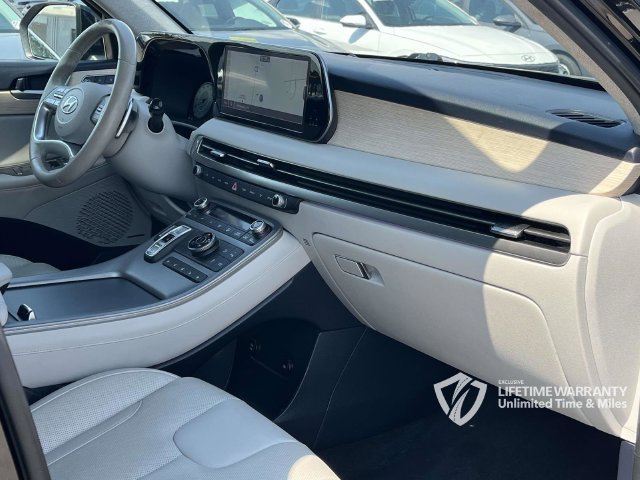 Used 2024 Hyundai Palisade Limited AWD/4WD image 33
