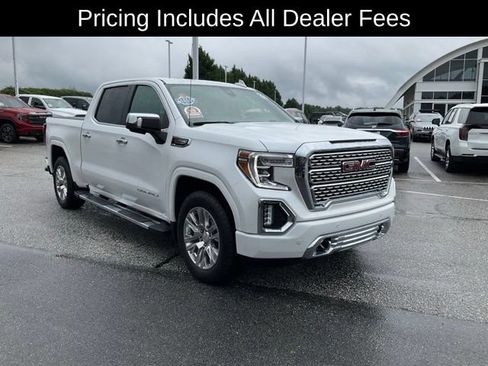 Used 2022 GMC Sierra 1500 Denali w/ Driver Alert Package II AWD/4WD image 3