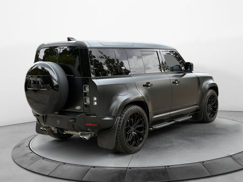 Used 2023 Land Rover Defender 110 AWD/4WD image 7