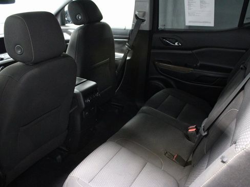 Used 2023 GMC Acadia SLE w/ Driver Convenience Package image 21