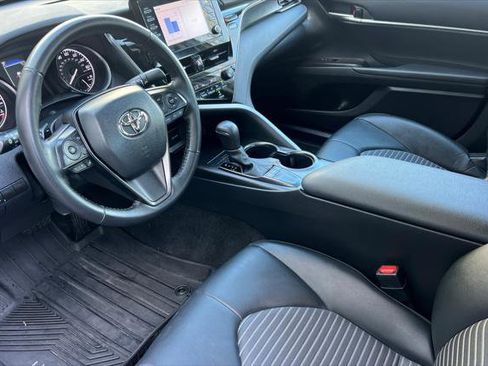 Certified 2024 Toyota Camry SE w/ Convenience Package image 11